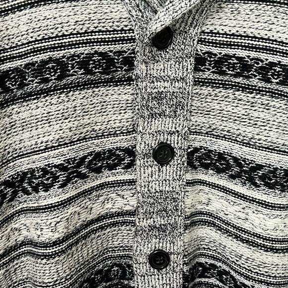 Banana Republic Women’s Sweater Sz Medium Merino Wool Blend Button Up - Picture 3 of 5